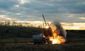 供与兵器をロシア領内攻撃に使用　ウクライナが認める、米紙