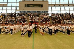 熱戦前に60チームが行進　高校野球三重大会が開会の画像
