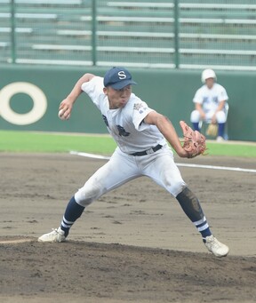 須恵・田中悠真「天理のエースをまねて」超ハイテンポ投球で強豪私学に５回まで１安打投球／福岡の画像