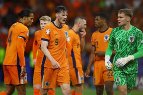 EURO準決勝、イングランド監督が批判に苦言…対するオランダ電車運休で会見中止