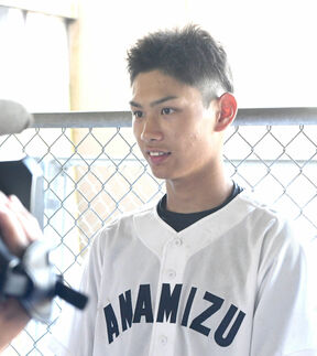 【高校野球】石川・穴水は初戦敗退…プロ期待の右腕、東野魁仁はまさかの負傷退場の画像