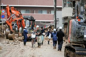 3人死亡の土砂崩れあった松山城、営業再開は「1カ月程度は難しい」の画像